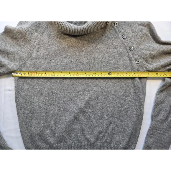 Valarie Steven's Womans 2 Ply Cashmere Sweater Cowl Neck Size Medium Gray Soft - Picture 4 of 5